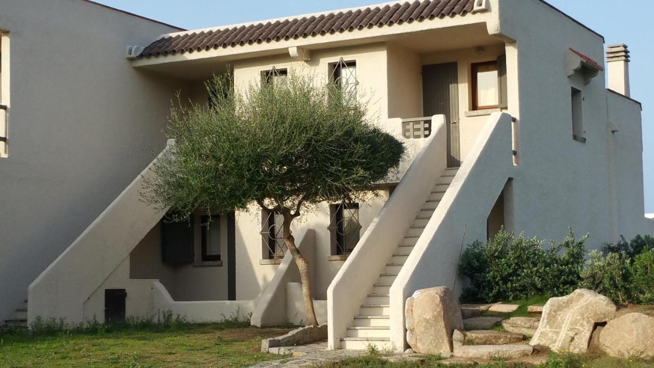 Residence Frontemare Санта-Тереза-Галлура Экстерьер фото